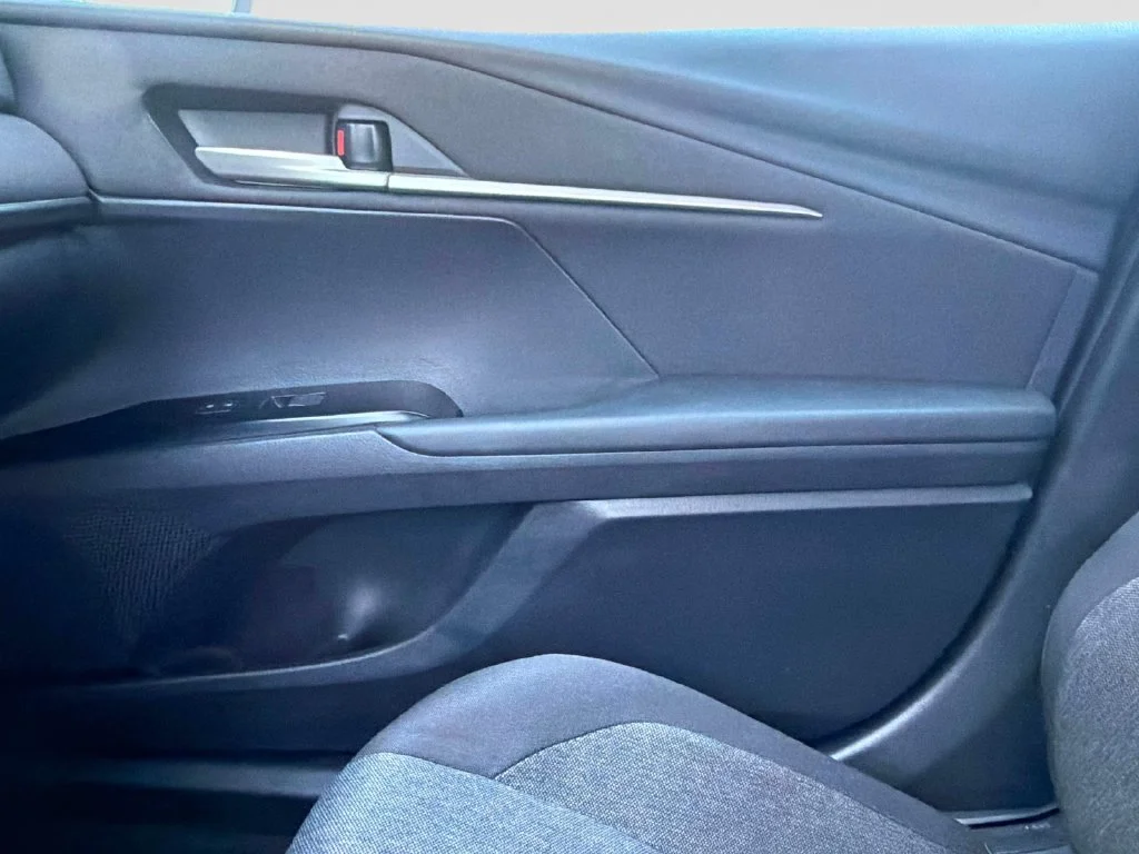 Used 2025 Silver Toyota LE image 23