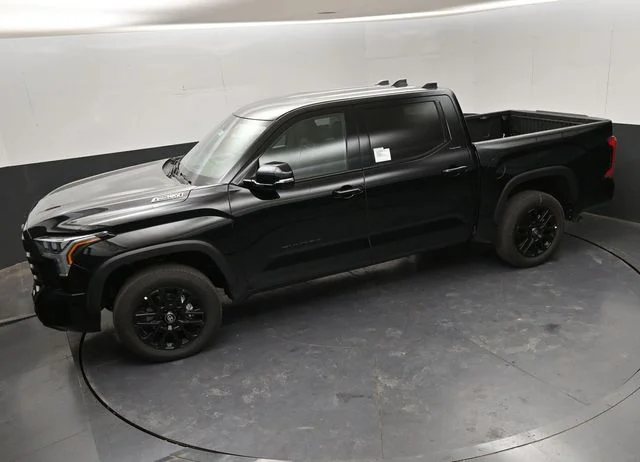 2026 Toyota Tundra Limited - Photo 27