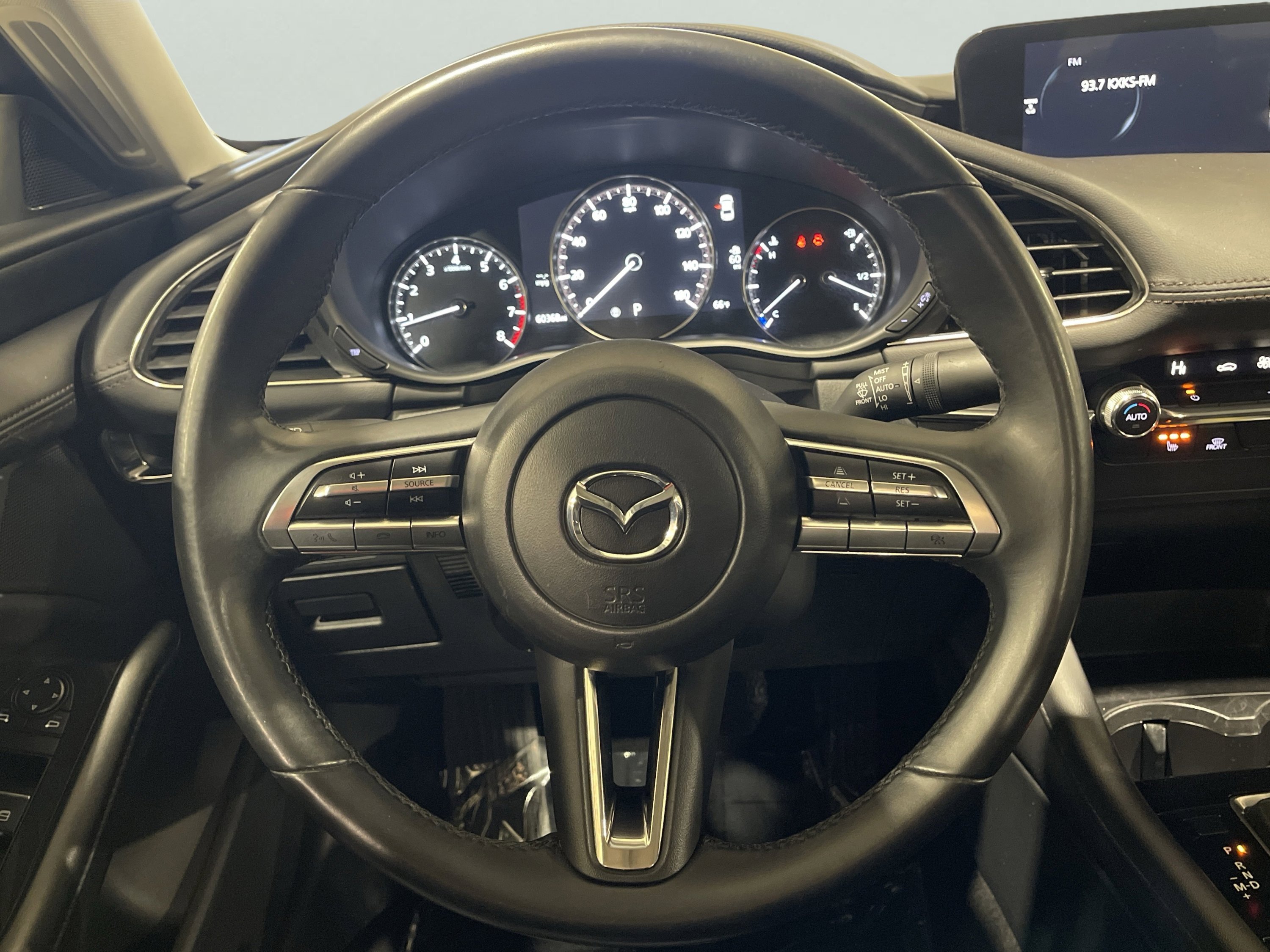 Used 2023 Snowflake White Pearl Mica Mazda 2.5 S Preferred image 16