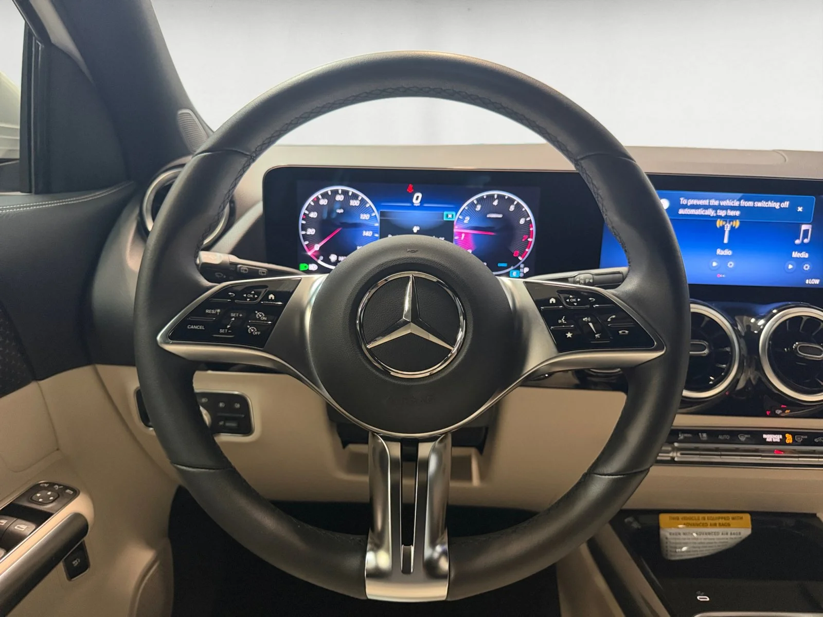 Used 2026 Polar White Mercedes-Benz GLA 250 image 11