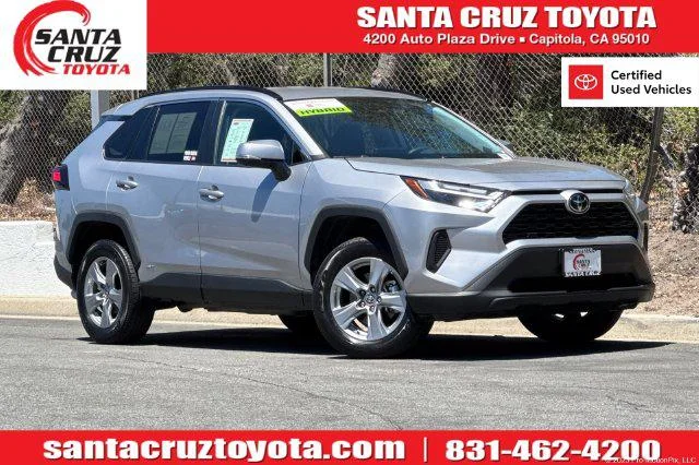 Certified Used 2025 SILVER SKY METALLIC Toyota  image 1