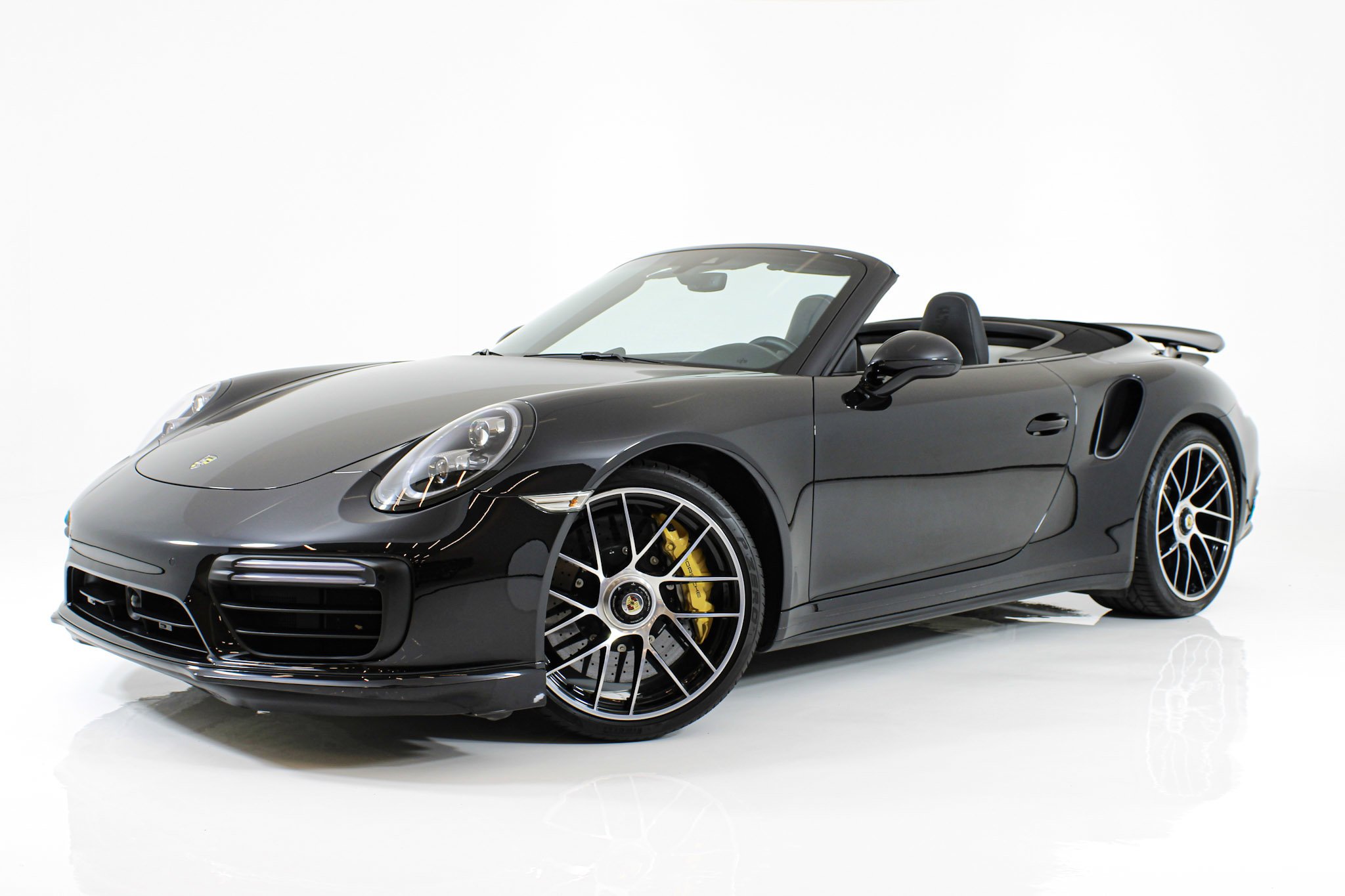 Used 2019 Black Porsche Turbo S Cabriolet image 50