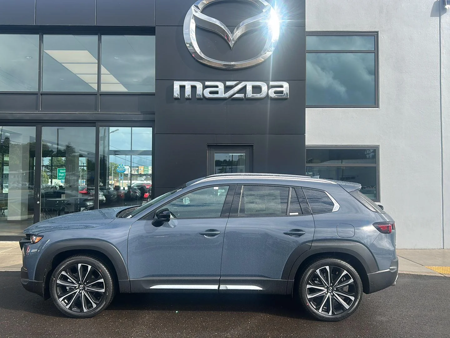 2026 Mazda CX-50 2.5 S Premium's photo