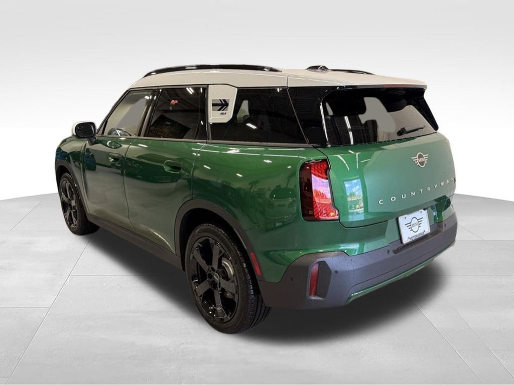 Used 2026 British Racing Green IV Met MINI  image 3