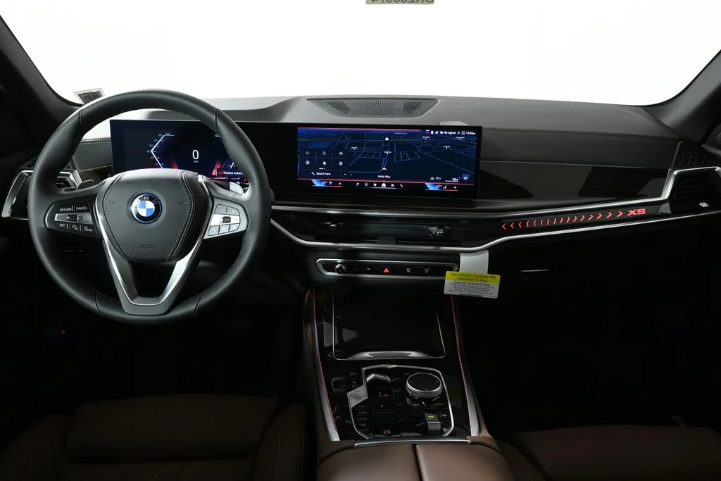 Used 2026 White BMW xDrive50e image 16