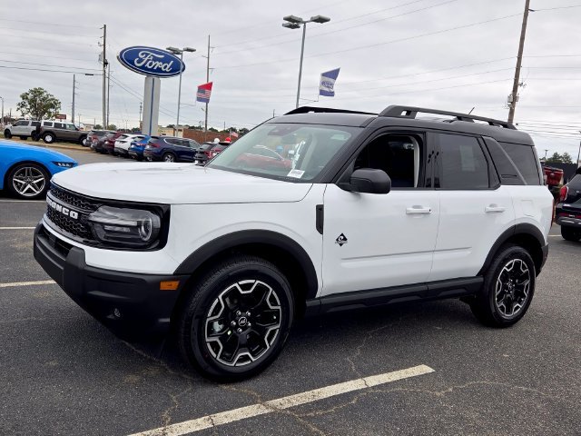 New 2026 Oxford White Ford Outer Banks image 3