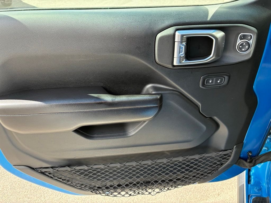 Used 2021 Blue Jeep Unlimited Sport S image 12