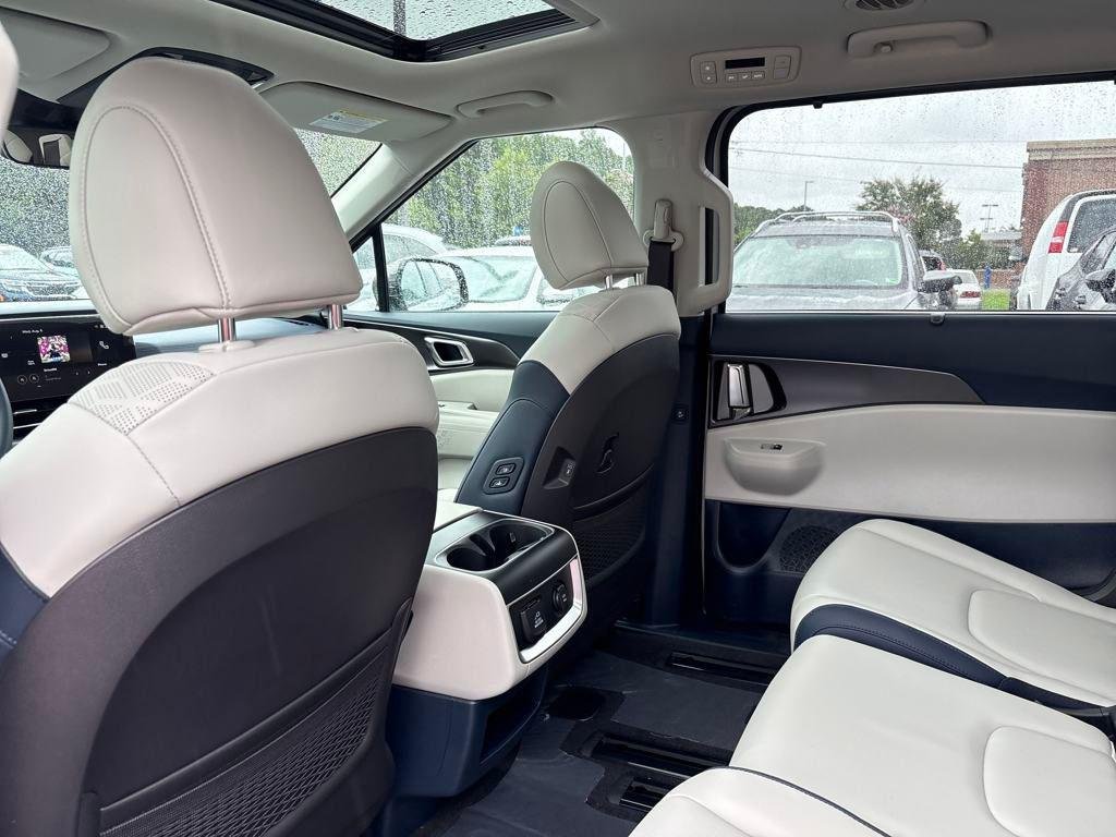 New 2026 Ivory Silver Kia SX image 26