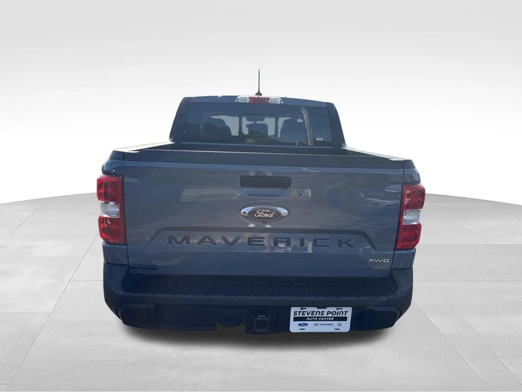 Used 2024 Azure Gray Metallic Tri-Coat Ford Lariat image 5