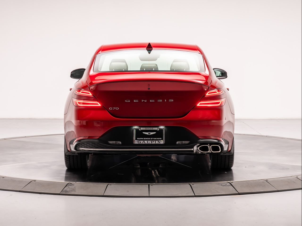 Used 2023 Havana Red Genesis 2.0T RWD image 4