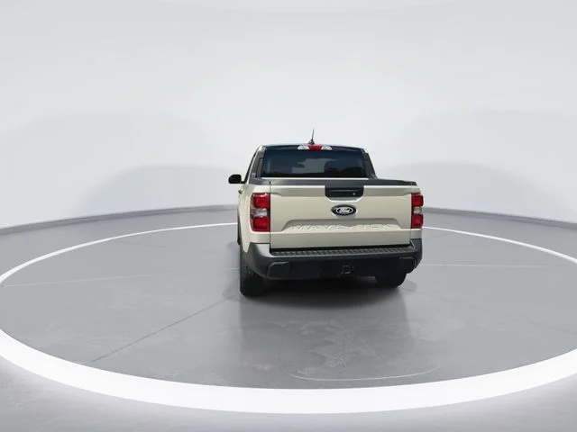 Used 2025 Beige Ford XLT image 9