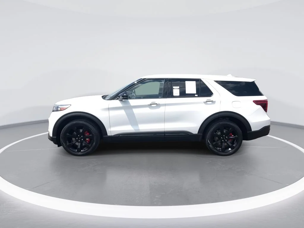 Used 2022 White Ford ST image 5