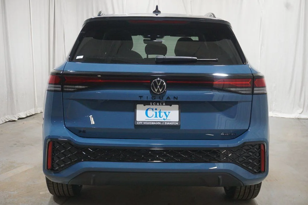 2026 Volkswagen Tiguan SE R-LINE BLACK - Photo 6