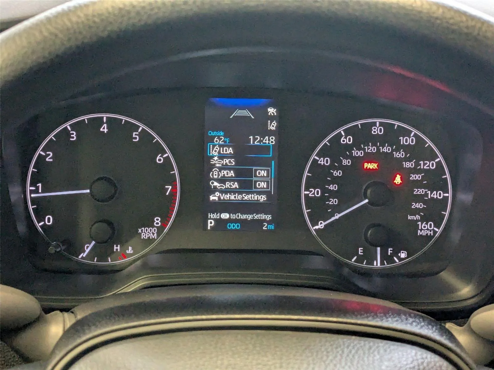 2025 Toyota Corolla LE - Photo 18