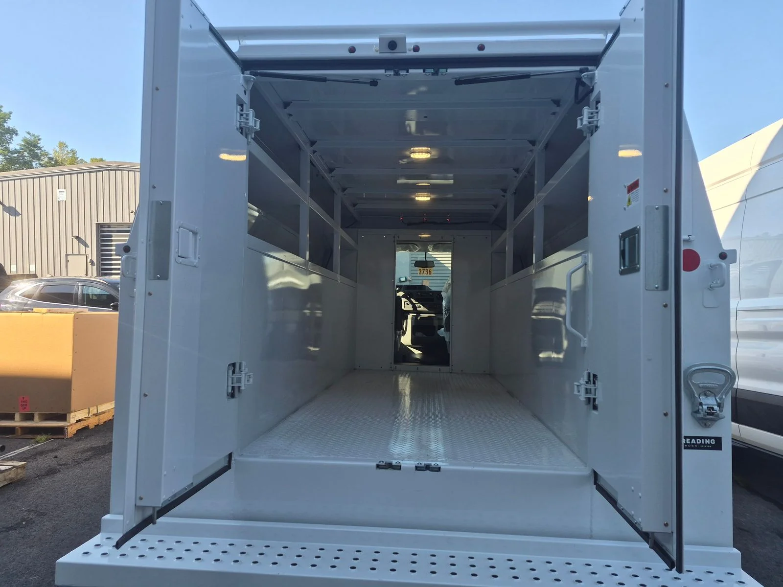 New 2027 Oxford White Ford CSV BODY image 14