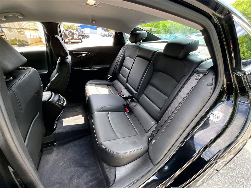 Used 2023 Mosaic Black Metallic Chevrolet LT image 15