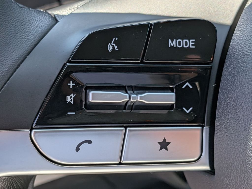 2026 Hyundai Elantra Limited - Photo 19