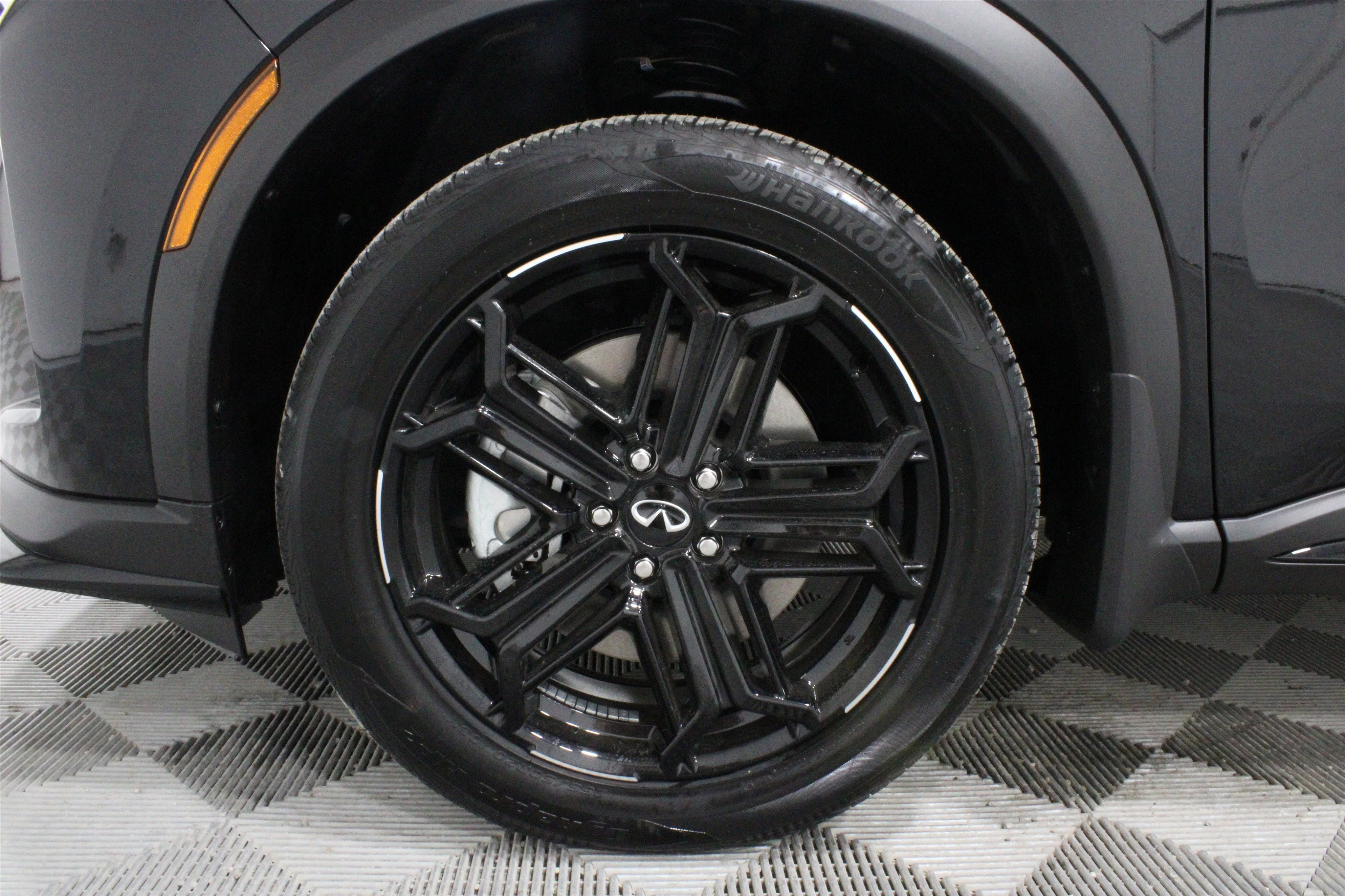 New 2027 MINERAL BLACK INFINITI Sport AWD image 37