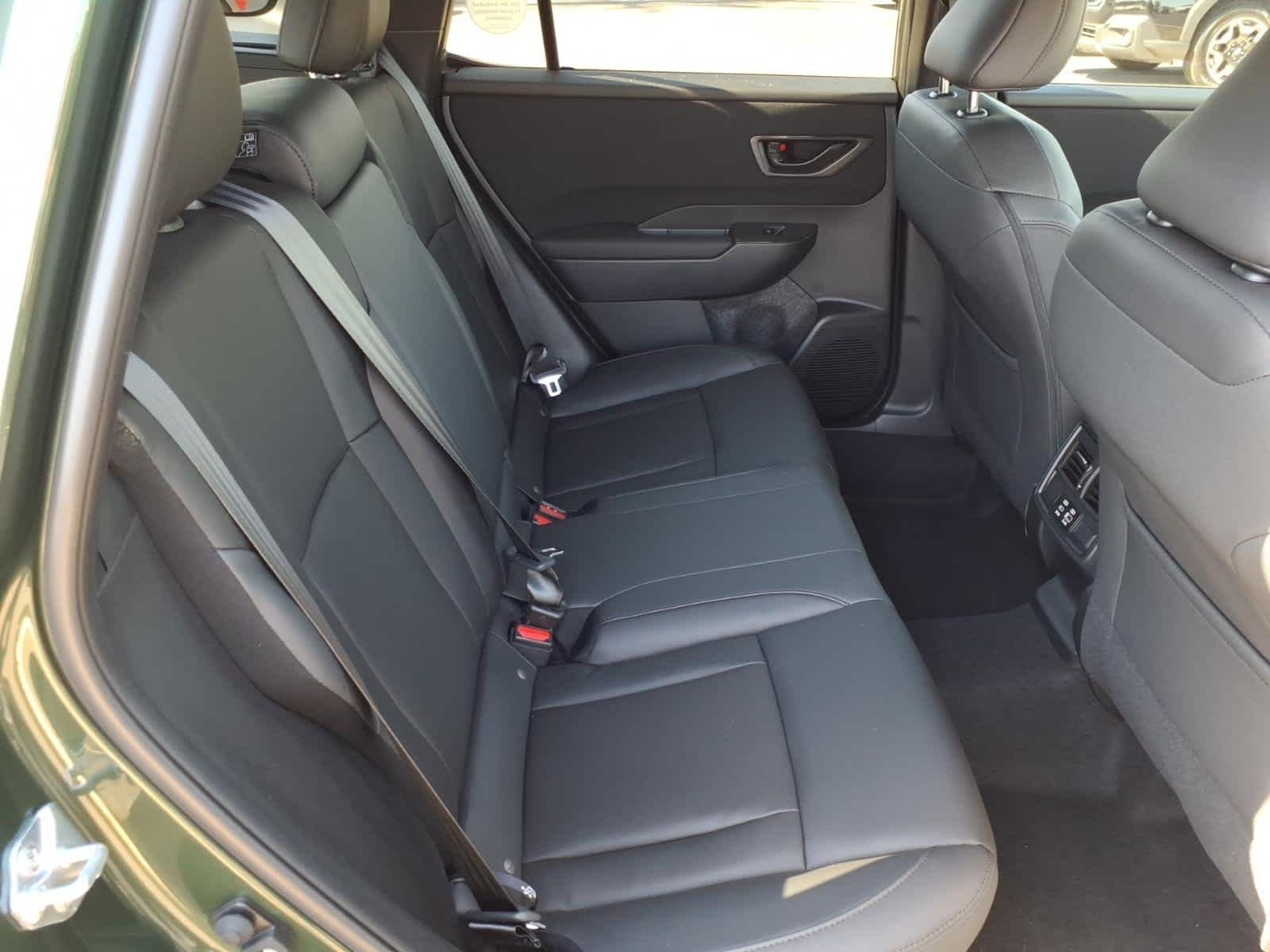 New 2026 DEEP EMERALD GREEN PEARL Subaru Premium image 16