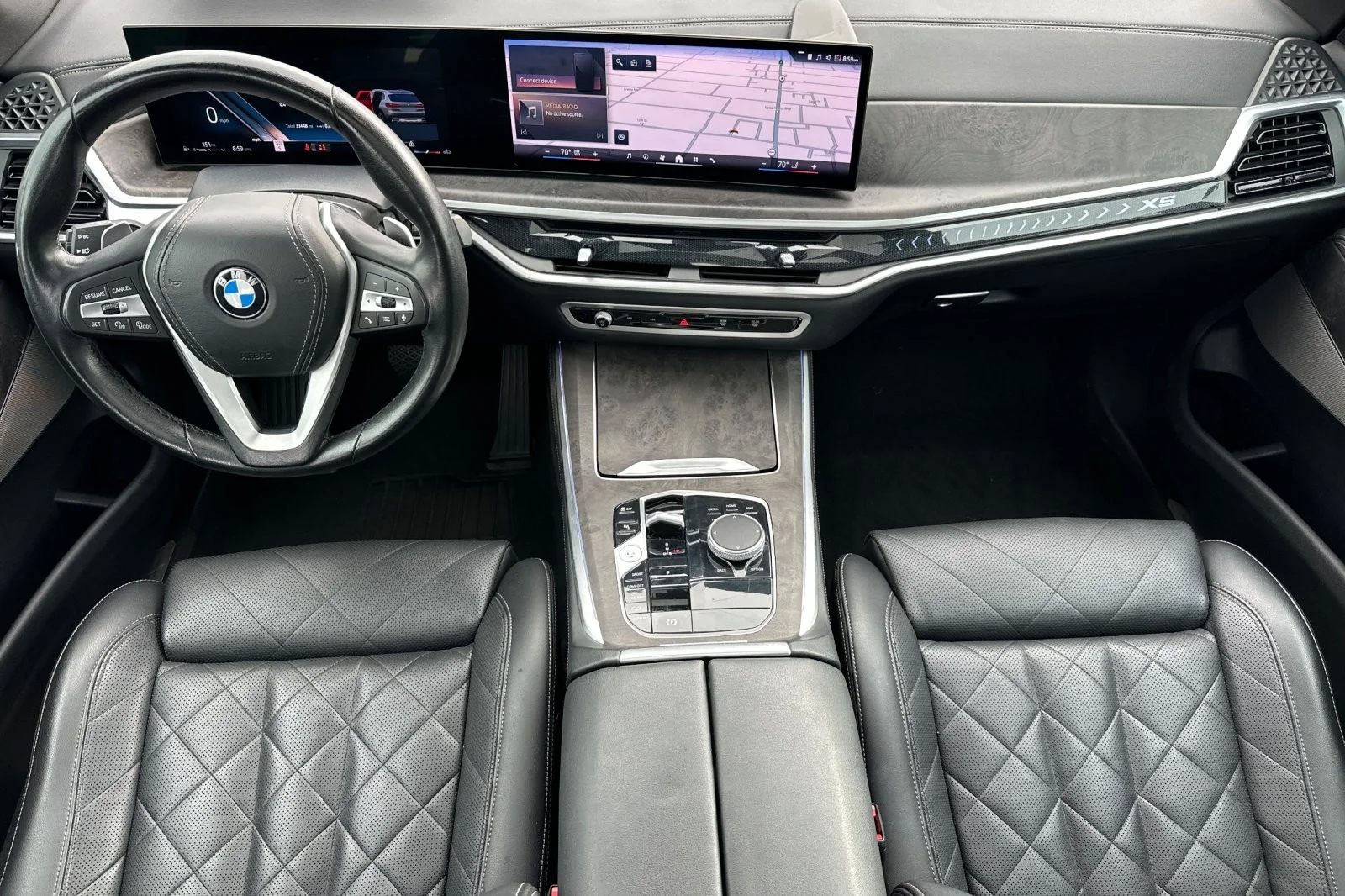 Used 2024 Skyscraper Grey Metallic BMW xDrive40i image 12