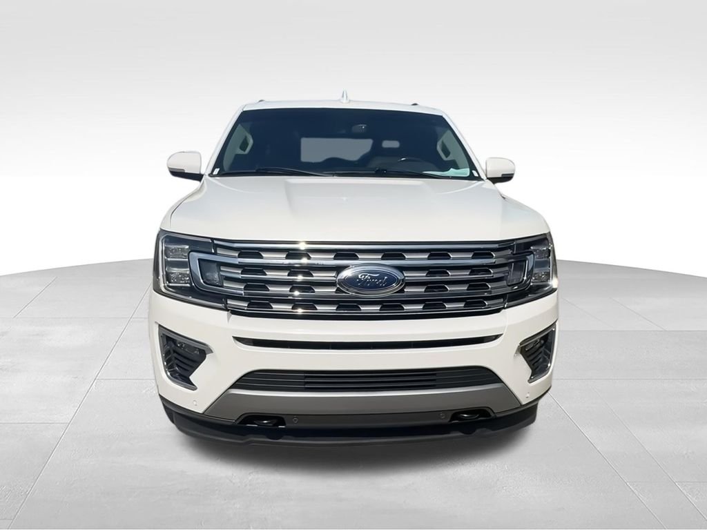 Used 2020 White Ford Limited image 3