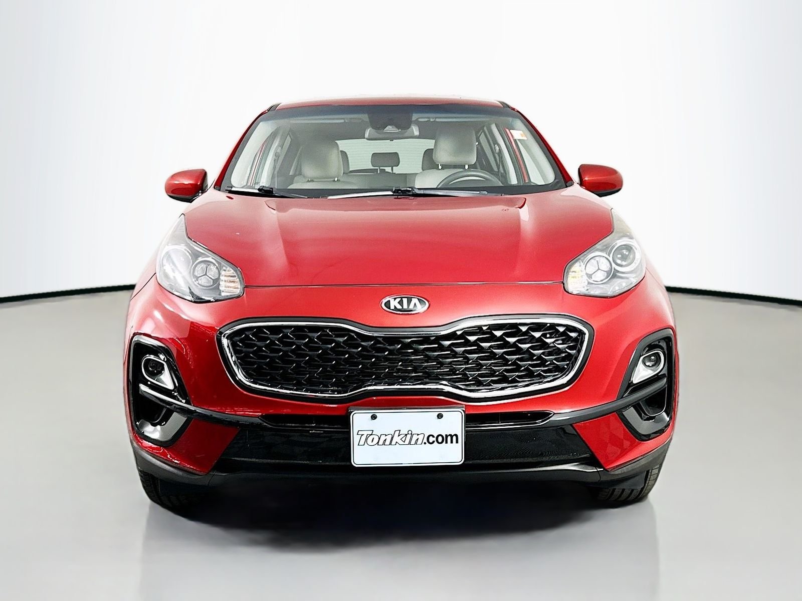 Used 2021 Hyper Red Kia LX image 1