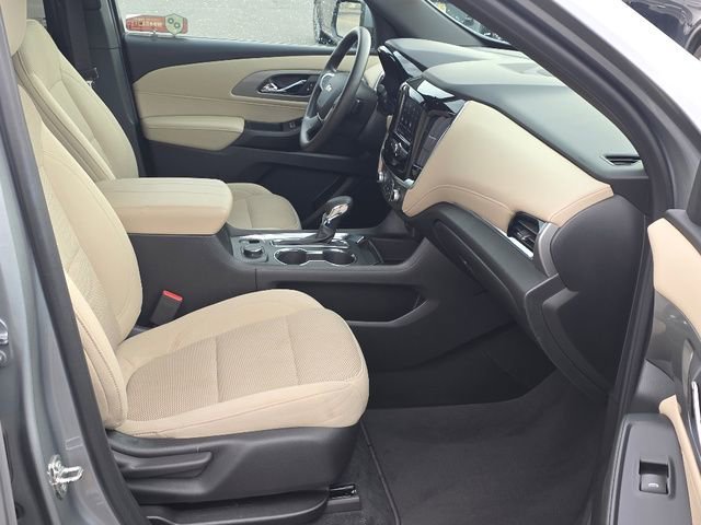 2023 Chevrolet Traverse LS - Photo 22