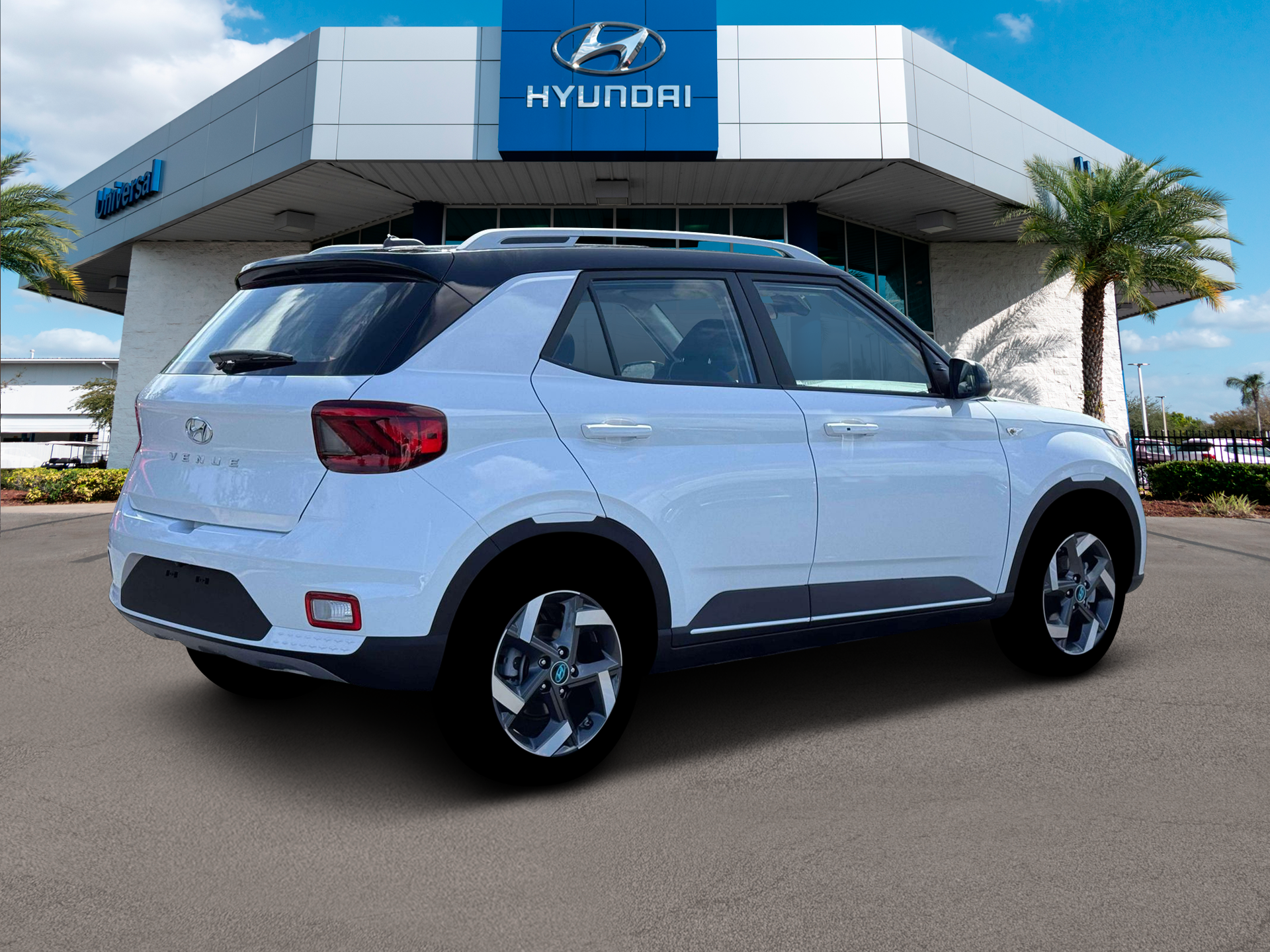 New 2026 White Hyundai SEL w/Two-Tone Roof image 8