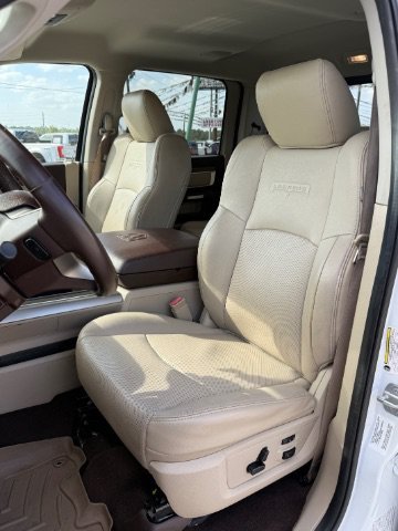 Used 2014 Bright White Clearcoat Ram Laramie image 14