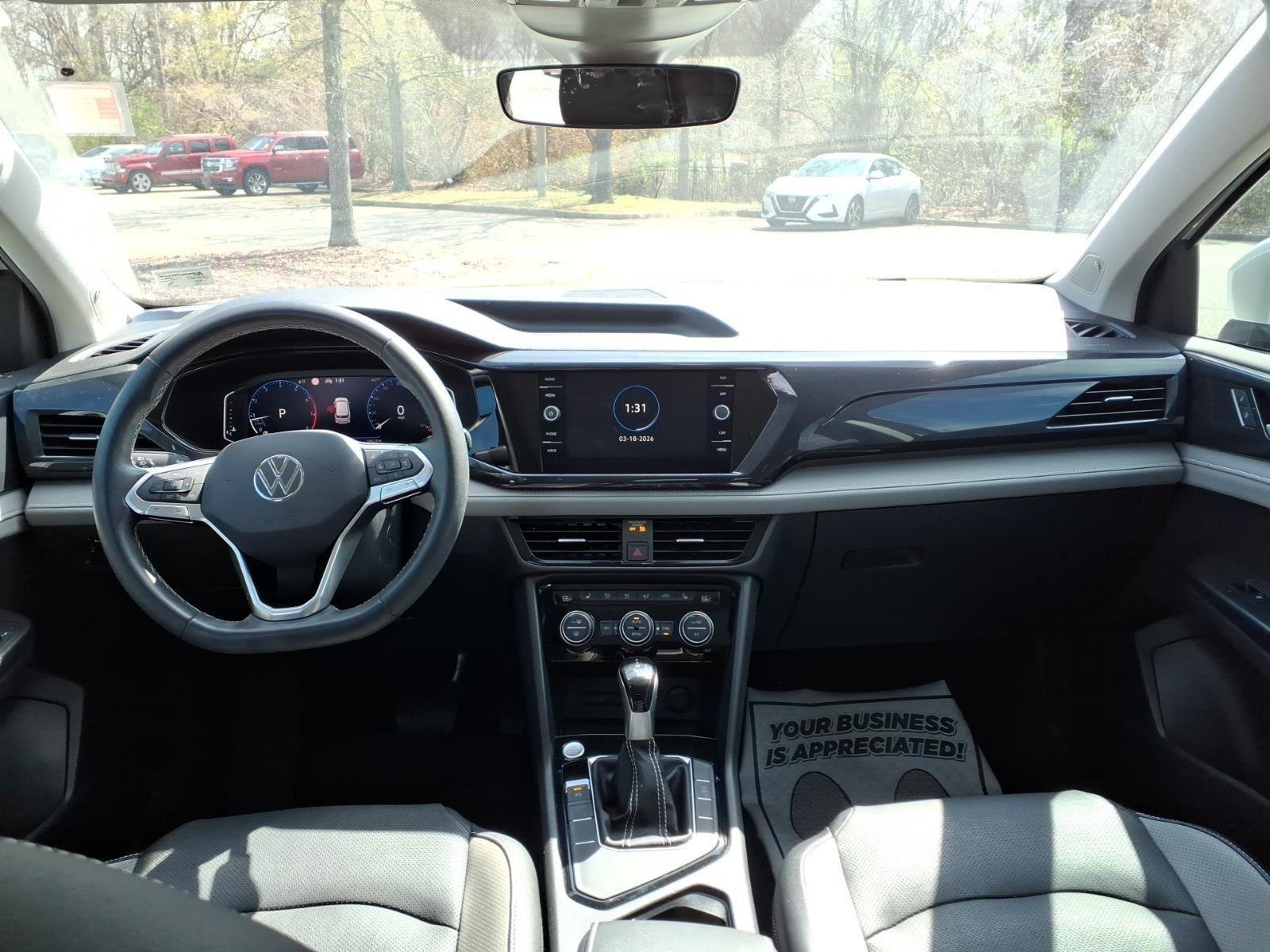 2022 Volkswagen Taos SEL - Photo 36