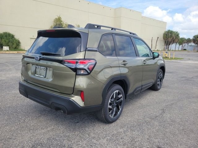 New 2026 AUTUMN GREEN METALLIC Subaru Limited image 5