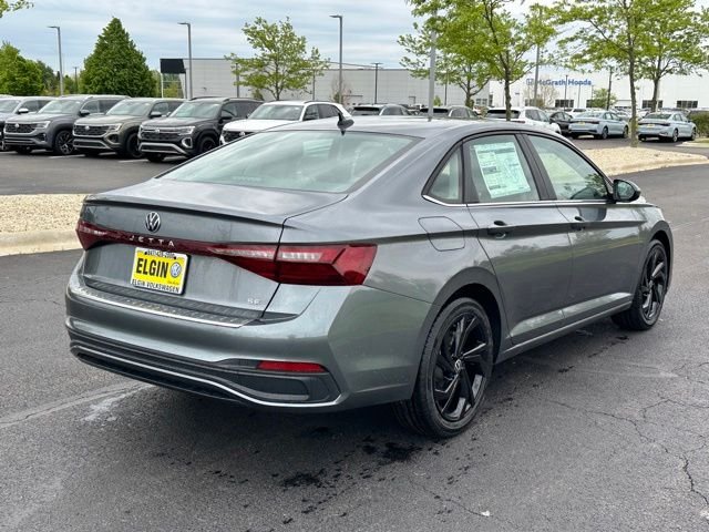 New 2026 Platinum Gray Metallic Volkswagen 1.5T SE image 4