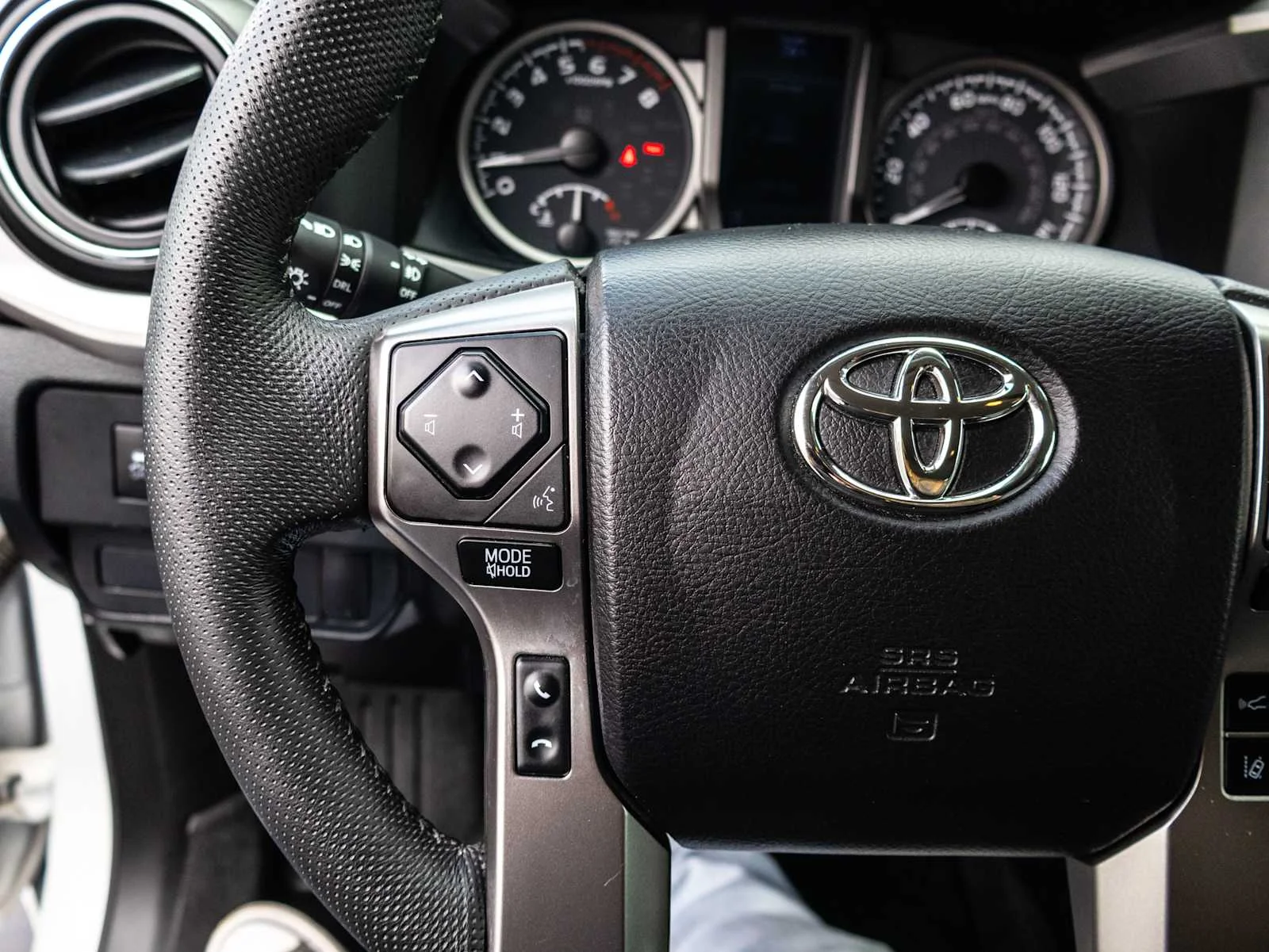 Certified Used 2021 Super White Toyota SR5 image 49