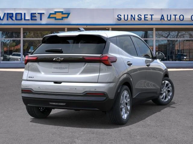 New 2027 Sterling Grey Metallic Chevrolet LT image 4