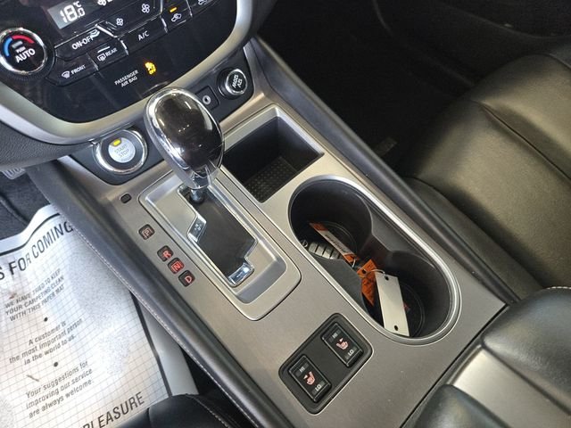 Used 2024 Gray Nissan SV image 18