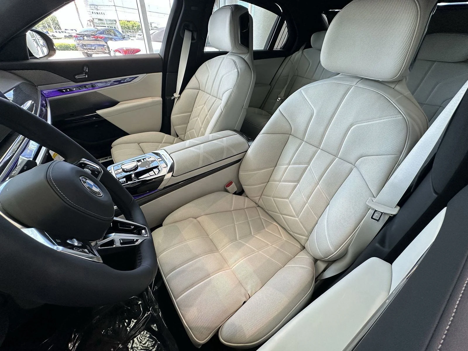 New 2026 Dravit Grey Metallic BMW 760i xDrive image 8