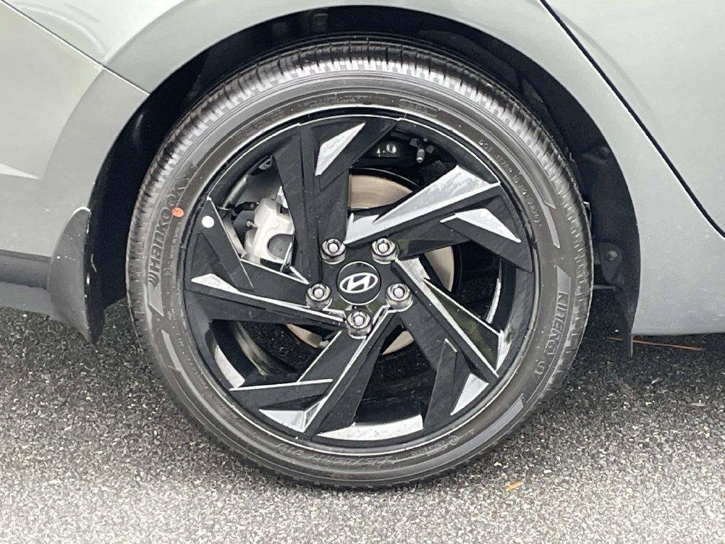 New 2026 Gray Hyundai SEL Sport Plus image 7