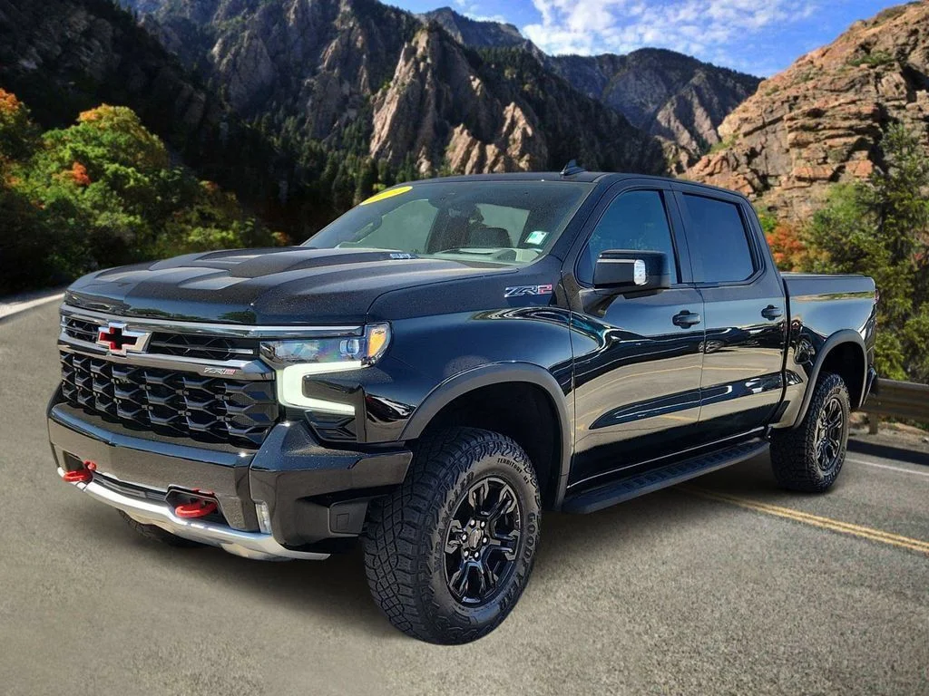 Used 2024 Black Chevrolet ZR2 image 5