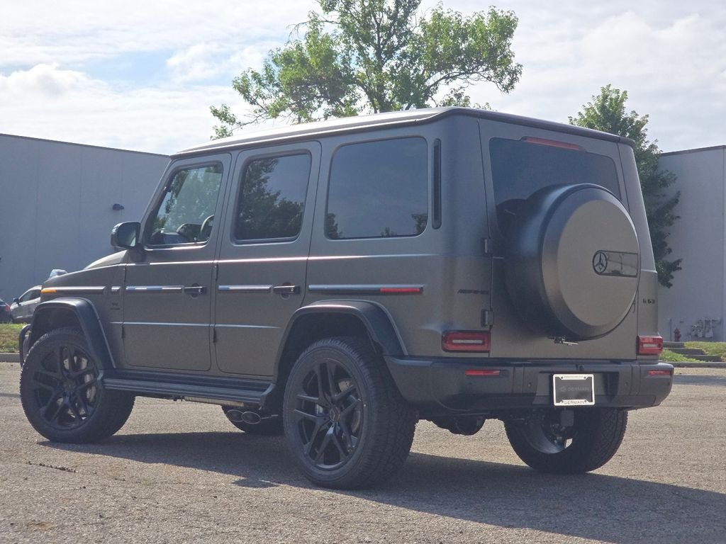New 2027 MANUFAKTUR Monza Grey Magno Mercedes-Benz G 63 AMG® image 13