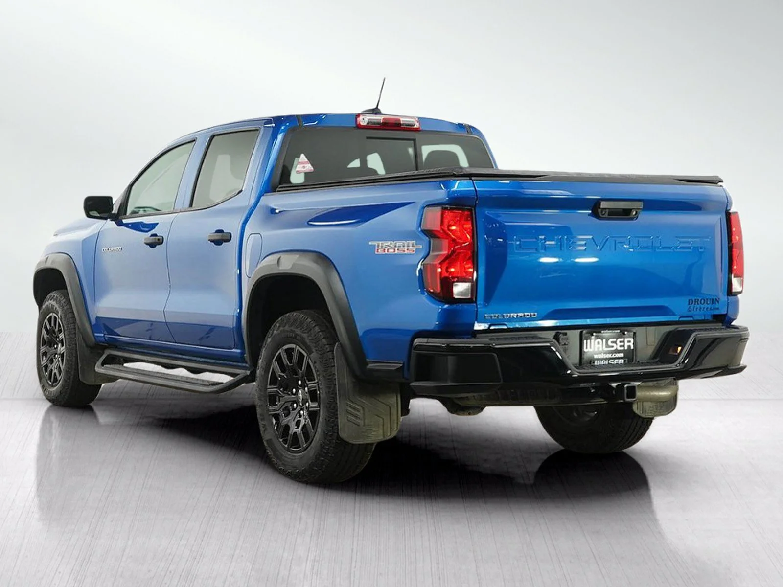 Used 2024 Glacier Blue Metallic Chevrolet Trail Boss image 3