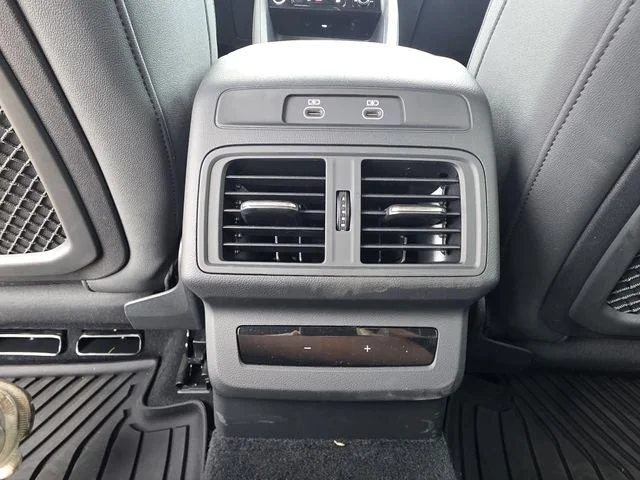 Used 2025 Glacier White Audi 2.0T Premium Plus image 25