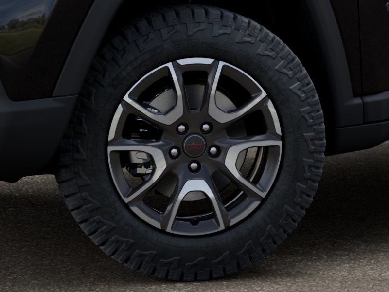 New 2026 Diamond Black Crystal Pearl-Coat Exterior Paint Jeep Trailhawk image 8