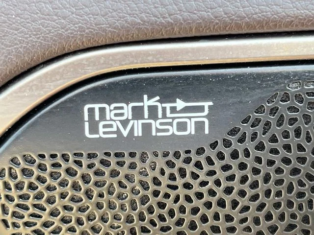 Certified Used 2020 MATADOR RED MICA Lexus 300h image 31