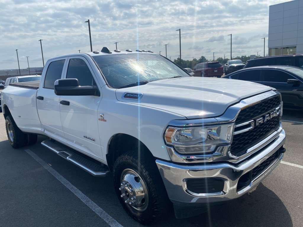 Used 2022 Bright White Clearcoat Ram Tradesman image 3