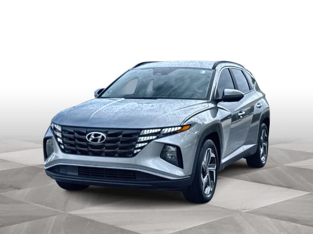 Used 2024 Shimmering Silver Hyundai SEL image 4