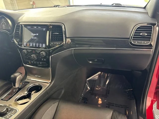 Used 2021 Red Jeep Trailhawk image 37