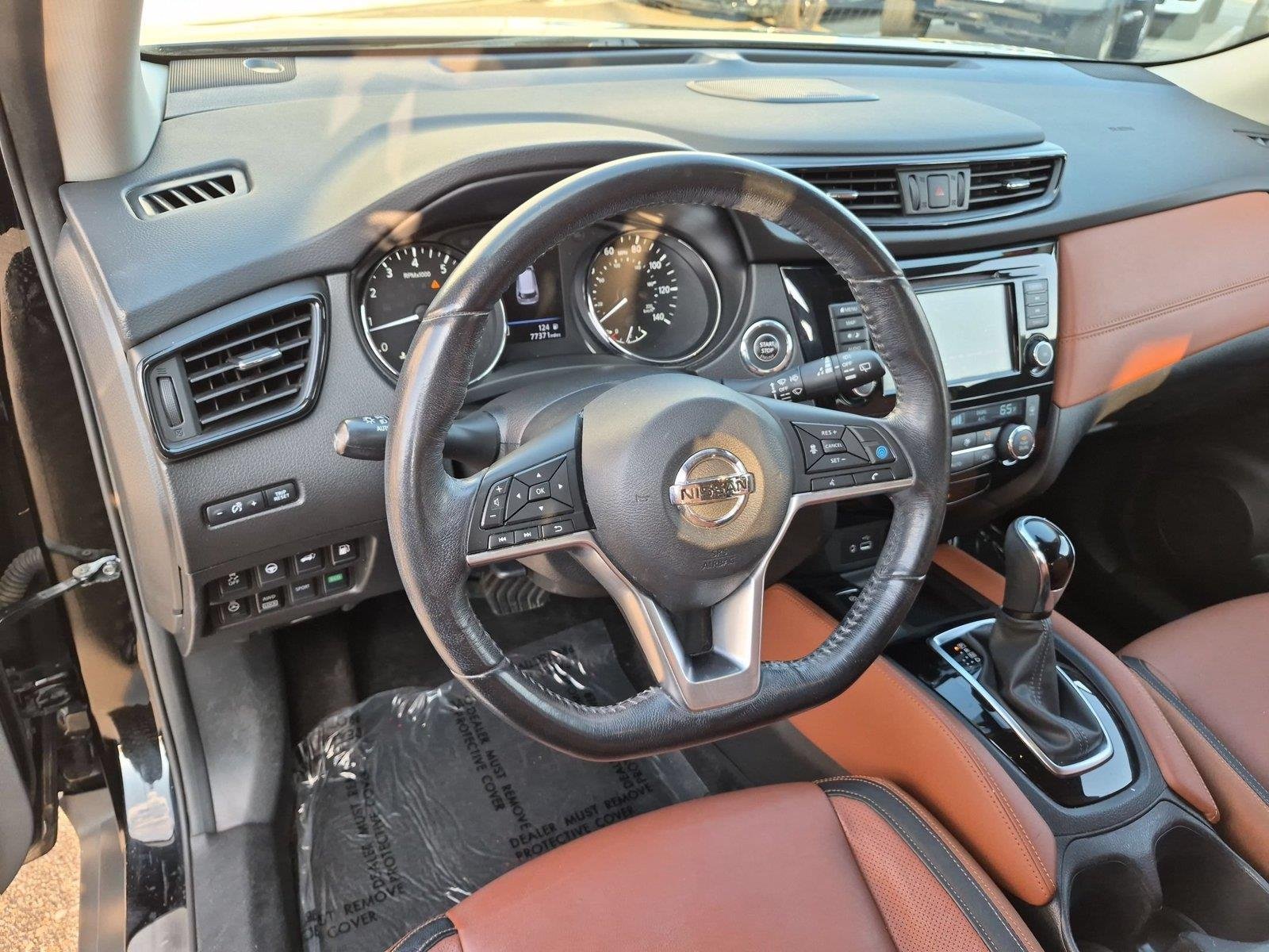 Used 2018 Magnetic Black Nissan SL image 19