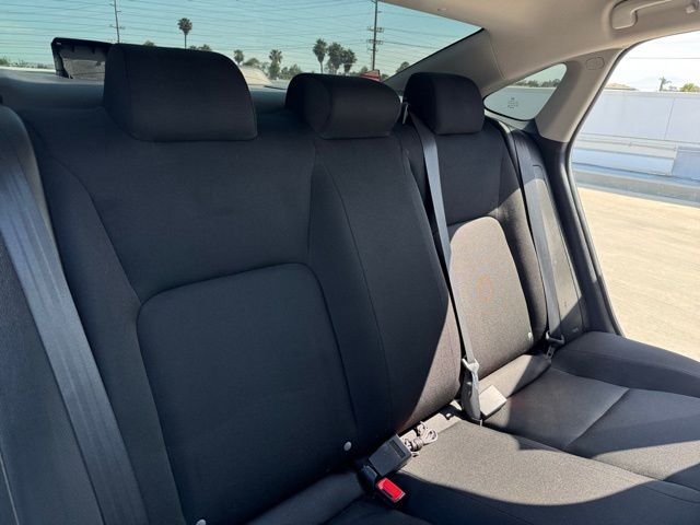 Used 2022 Platinum White Pearl Honda LX image 19