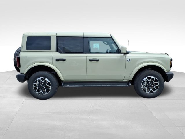 New 2026 Desert Sand Ford Outer Banks image 13