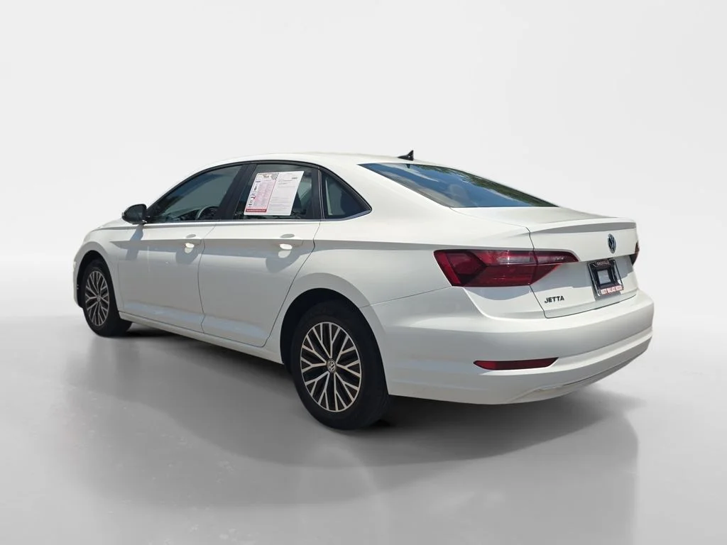 Used 2021 Pure White Volkswagen S image 3